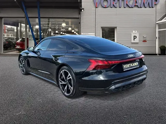 Audi e-tron GT