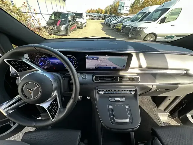 Mercedes-Benz EQV 300