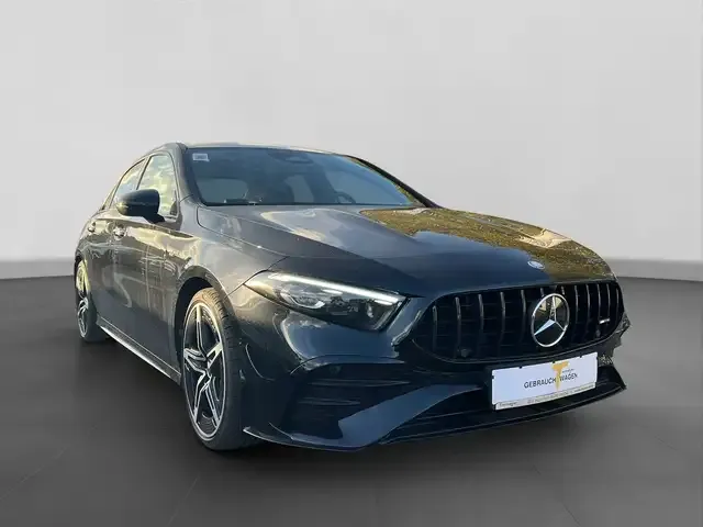 Mercedes-Benz A 35 AMG