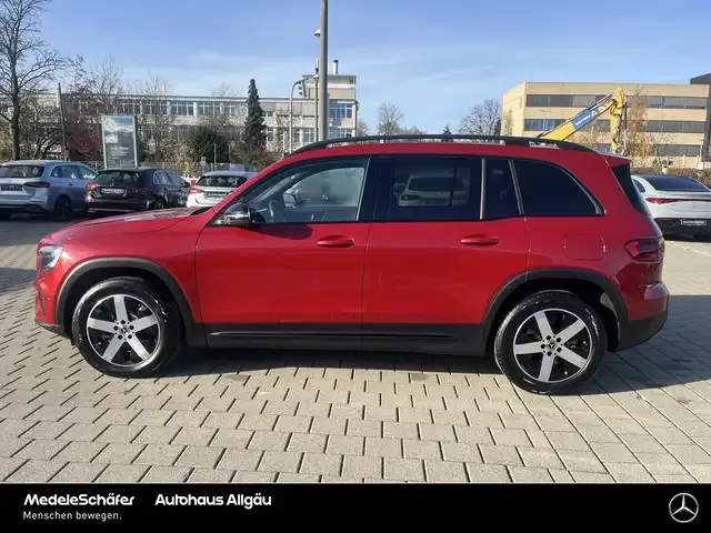 Mercedes-Benz GLB 250