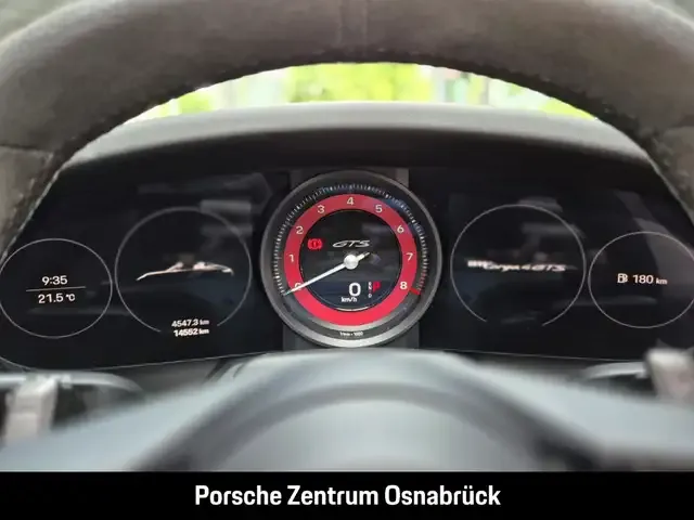 Porsche 992