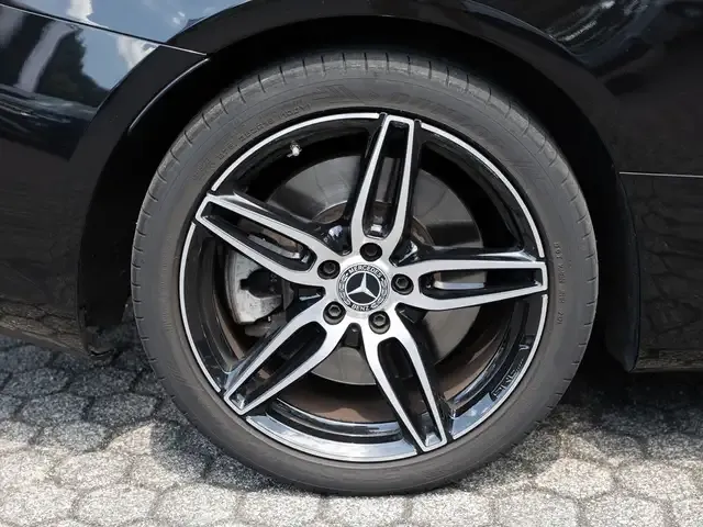 Mercedes-Benz E 450