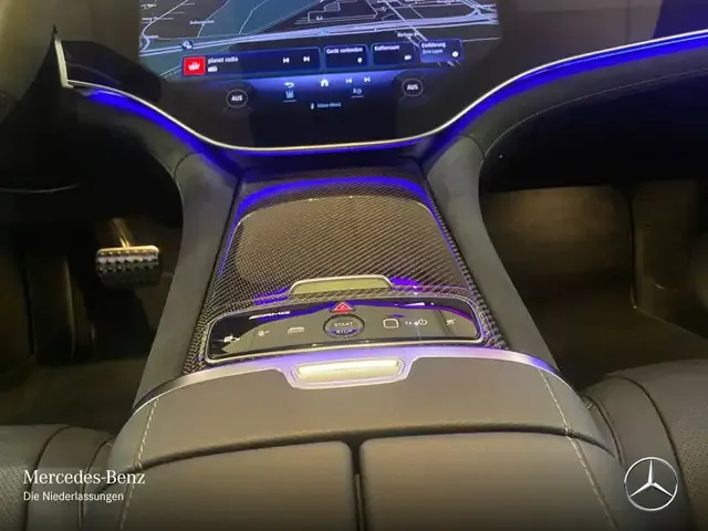 Mercedes-Benz EQE 53