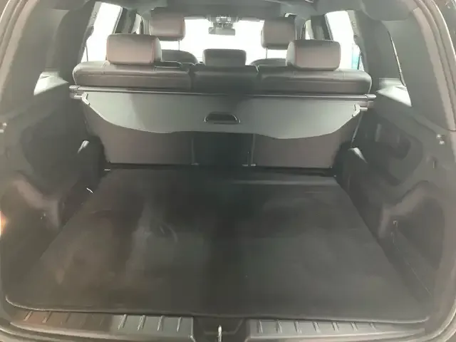 Mercedes-Benz EQB 300