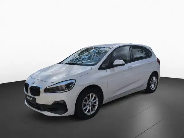 BMW 216
