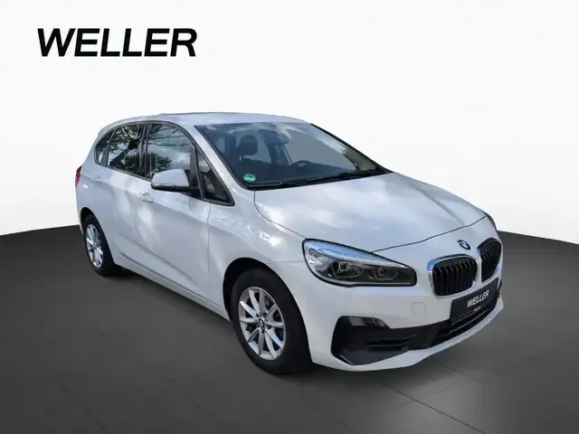 BMW 216