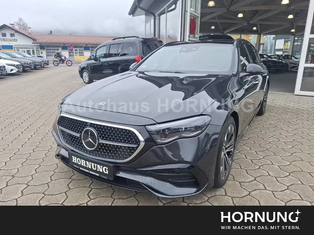 Mercedes-Benz E 300