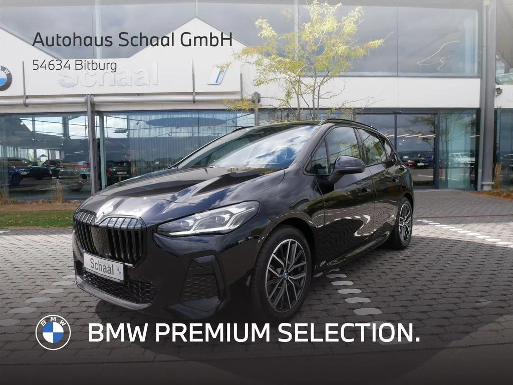BMW 220
