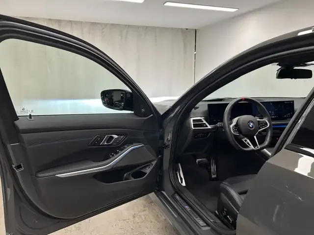 BMW 340