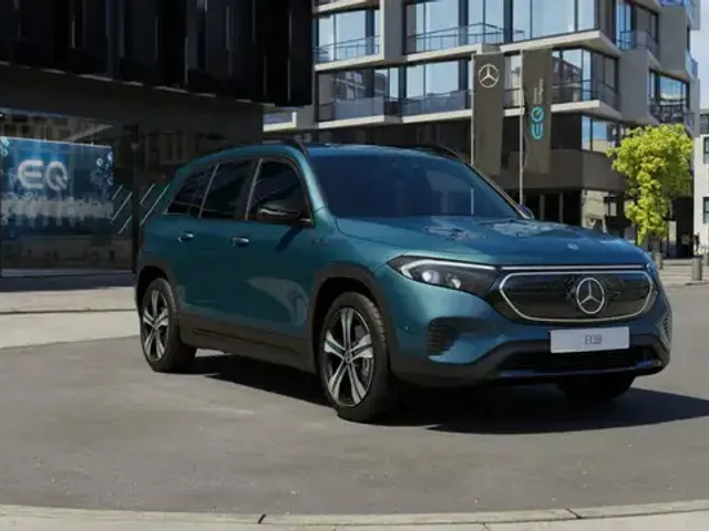 Mercedes-Benz EQB 300