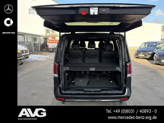 Mercedes-Benz EQV 300