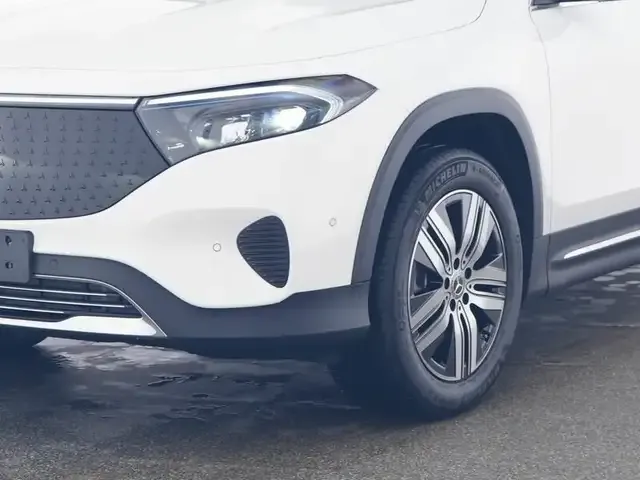 Mercedes-Benz EQB 350
