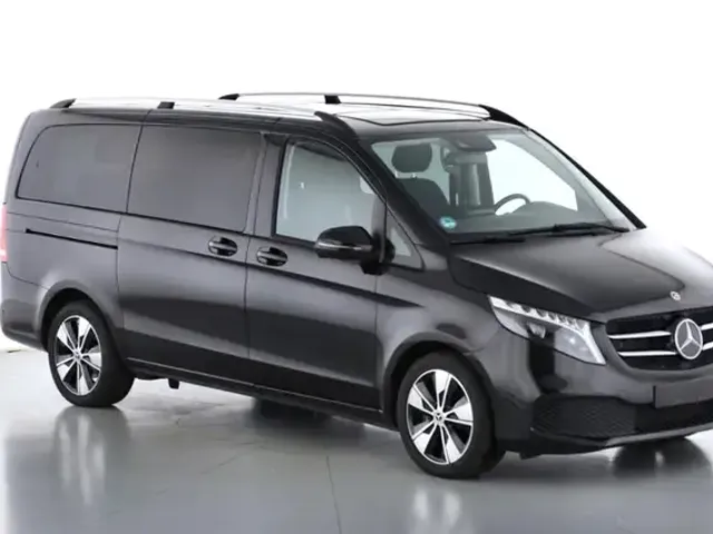 Mercedes-Benz V 250