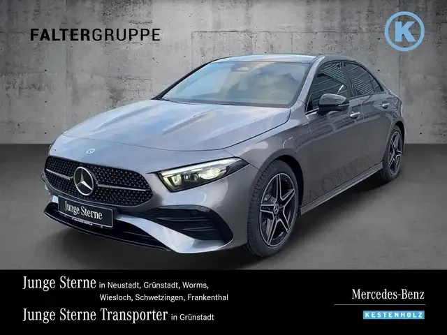 Mercedes-Benz A 220