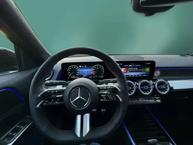 Mercedes-Benz GLB 200