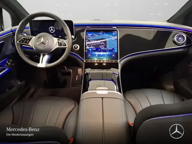 Mercedes-Benz EQE 300