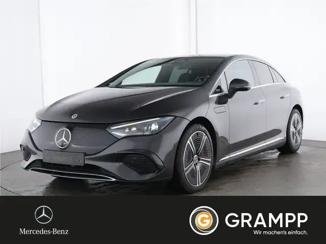 Mercedes-Benz EQE 300