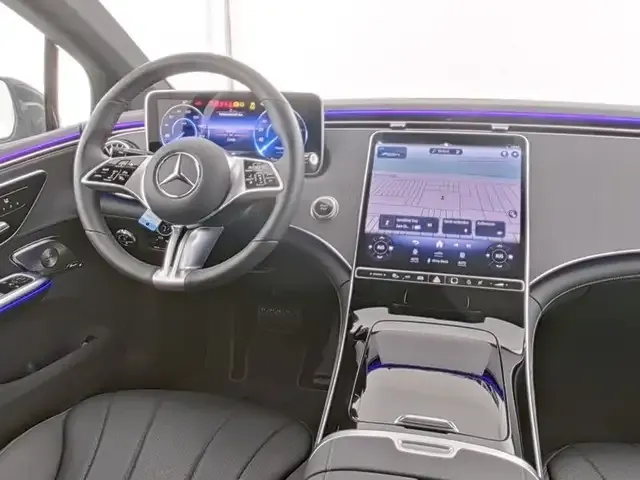 Mercedes-Benz EQE 300