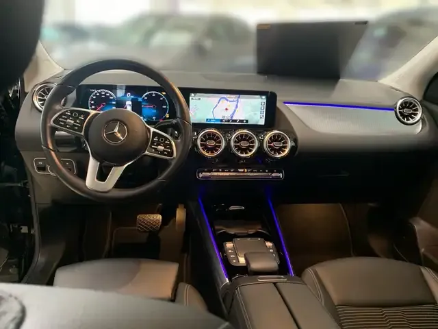 Mercedes-Benz EQA 250