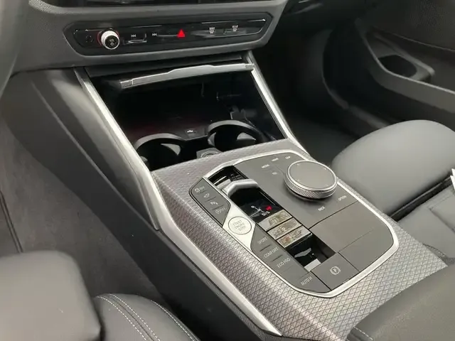BMW 340