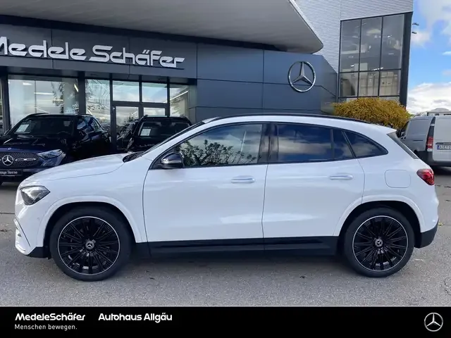 Mercedes-Benz GLA 200