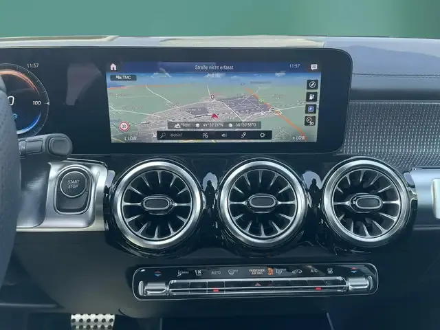 Mercedes-Benz EQB 350