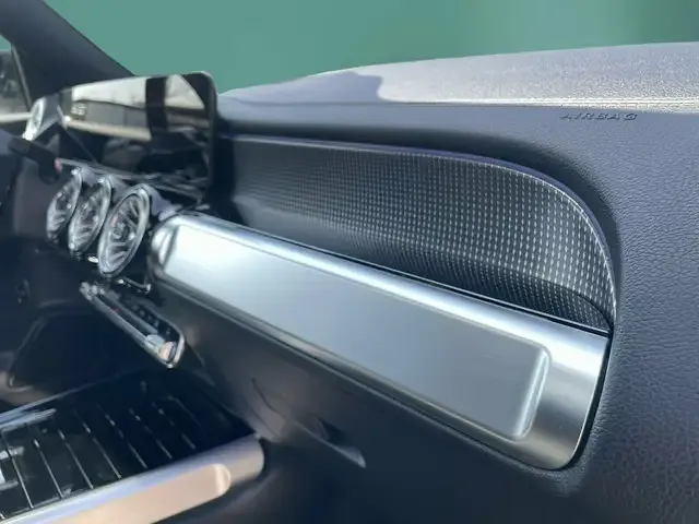 Mercedes-Benz EQB 350