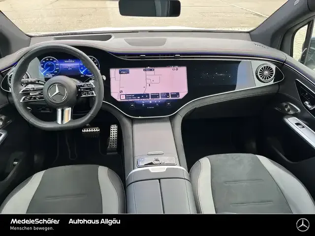 Mercedes-Benz EQE SUV