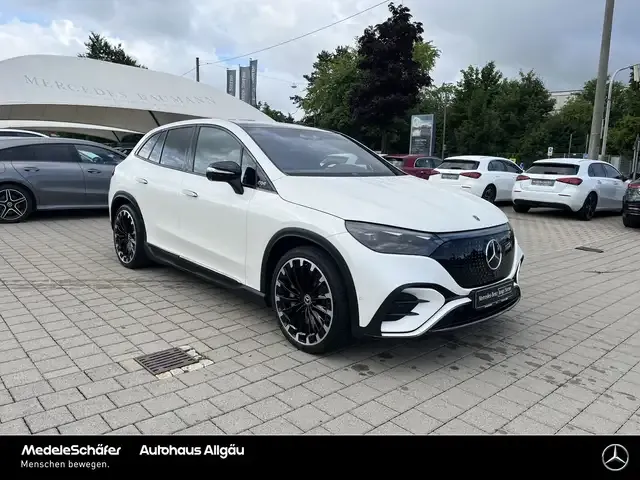 Mercedes-Benz EQE SUV