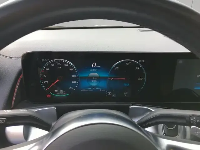 Mercedes-Benz EQB 350