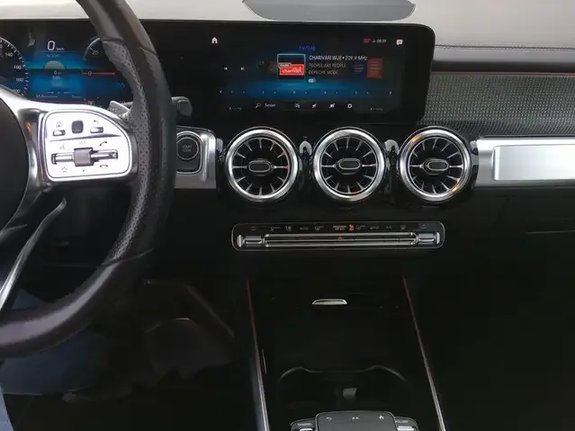 Mercedes-Benz EQB 350