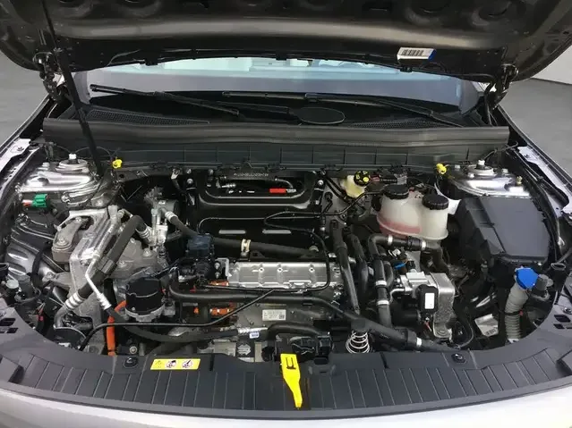 Mercedes-Benz EQB 350