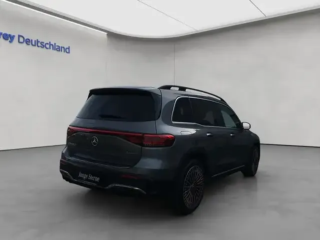 Mercedes-Benz EQB 350