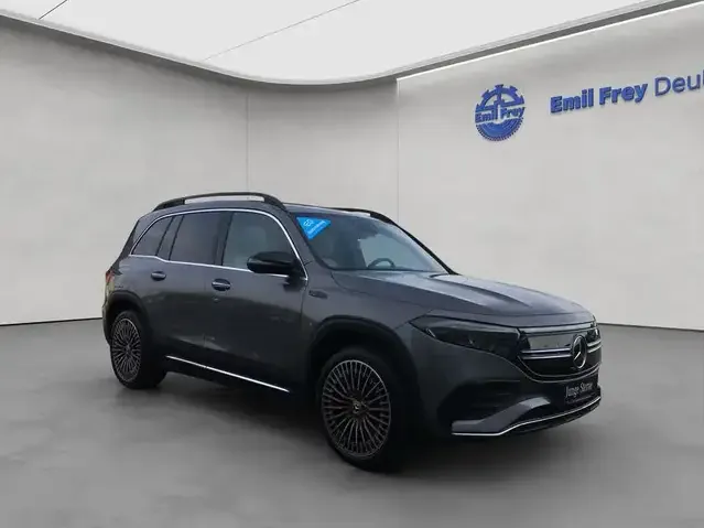 Mercedes-Benz EQB 350