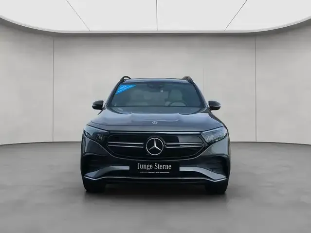 Mercedes-Benz EQB 350