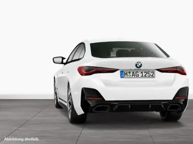 BMW 440