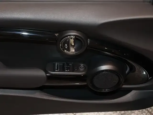 MINI One Cabrio
