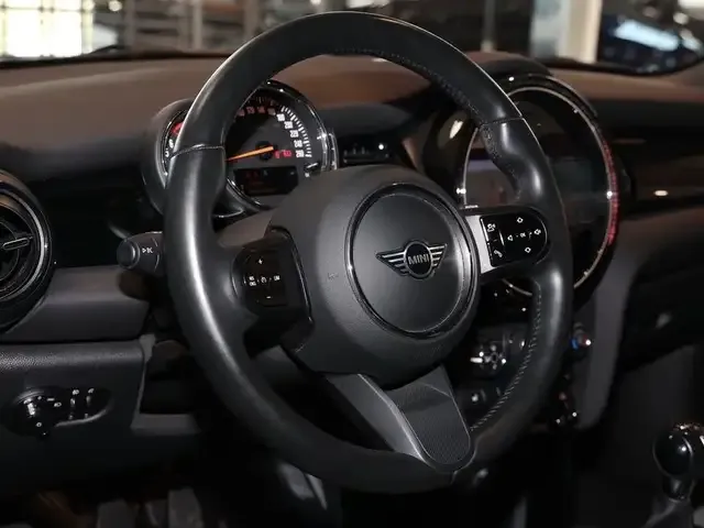 MINI One Cabrio