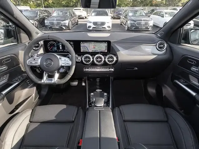 Mercedes-Benz GLA 45 AMG