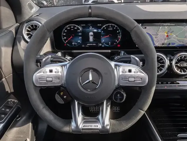 Mercedes-Benz GLA 45 AMG