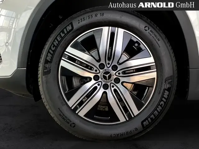 Mercedes-Benz EQA 300
