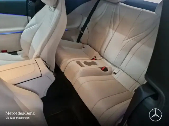 Mercedes-Benz CLE 300