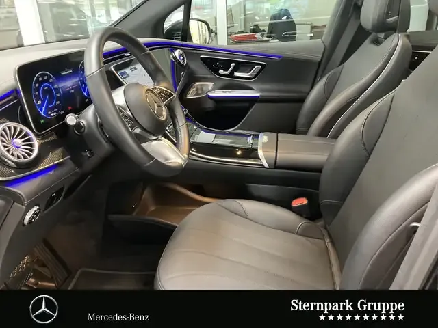 Mercedes-Benz EQE SUV