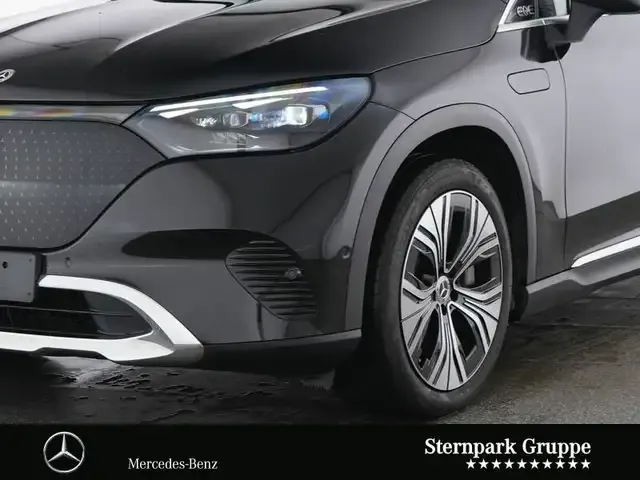 Mercedes-Benz EQE SUV