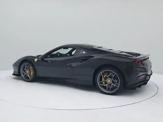 Ferrari F8 Tributo