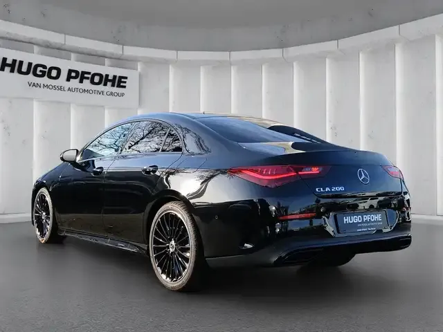 Mercedes-Benz CLA 200