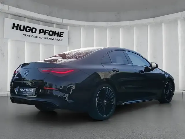 Mercedes-Benz CLA 200