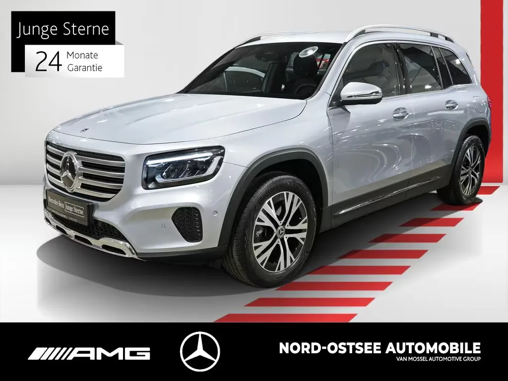 Mercedes-Benz GLB 200