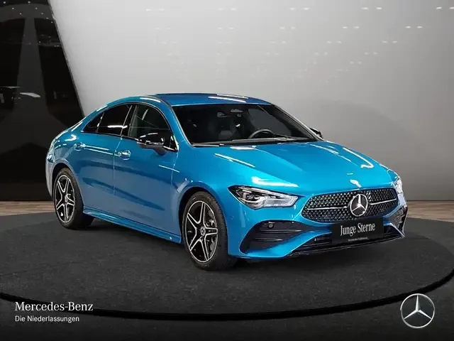 Mercedes-Benz CLA 200