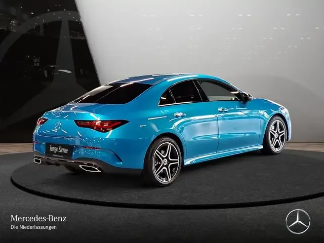 Mercedes-Benz CLA 200
